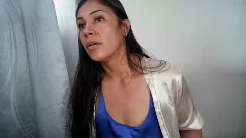 Snapshot of kittyholeshot87 chatting on November 14, 3:44 pm kittyholeshot87 online show from November 14, 3:44 pm