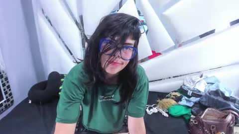 kittylovely  online show from January 20, 6:32 pm