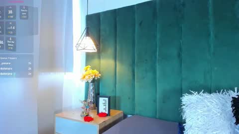 Snapshot of kittyy_milk chatting on September 8, 6:07 pm K I T T Y Y online show from September 8, 6:07 pm