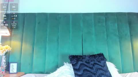 Snapshot of kittyy_milk chatting on September 20, 5:25 pm K I T T Y Y online show from September 20, 5:25 pm