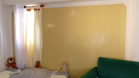 Kitty Zen online show from February 10, 9:30 pm