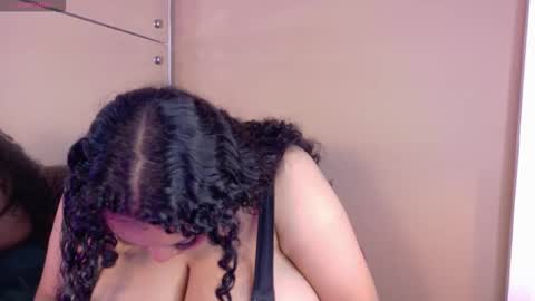 Kitty Hill online show from February 23, 5:27 am