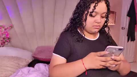 Kitty Hill online show from June 26, 4:06 am