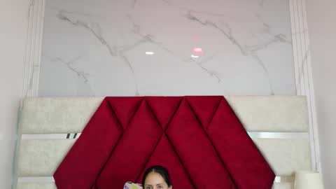 Snapshot of kity_spiderr chatting on December 15, 2:10 pm Luisa y Jairo online show from December 15, 2:10 pm