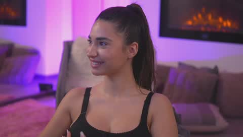 Snapshot of kity_sweet chatting on January 17, 2:18 pm Erika online show from January 17, 2:18 pm