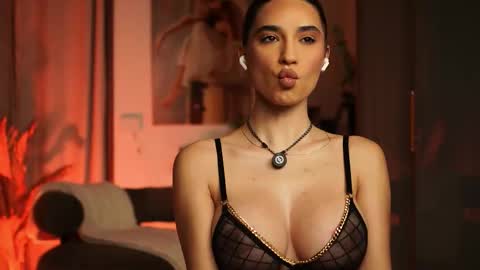 Erika online show from February 25, 9:13 pm