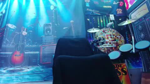 kiveuxmakeu online show from February 28, 10:06 pm