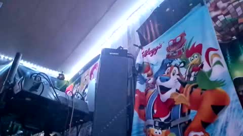 kiveuxmakeu online show from September 18, 7:10 am