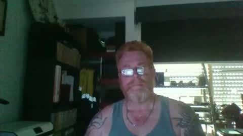 kiwi_boss61 online show from December 13, 6:21 am
