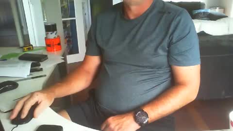 Snapshot of kiwiveloboy chatting on February 2, 10:49 pm Kiwilad1973 online show from February 2, 10:49 pm