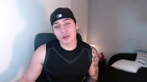 kiyo__ online show from April 10, 10:03 pm