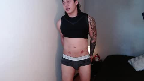 kiyo__ online show from April 16, 9:39 pm