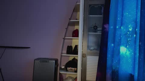 Dina Vina online show from February 5, 1:38 pm