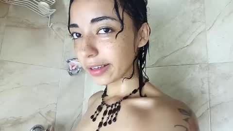 kiyu online show from December 2, 6:30 am