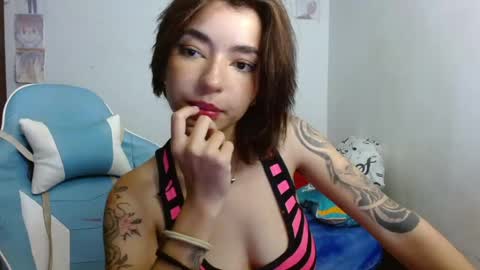 kiyu online show from April 18, 2:04 am