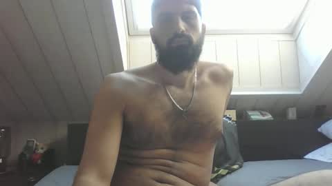 kiz17 online show from November 12, 10:15 am