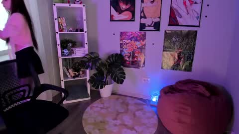 Muse online show from April 16, 1:56 pm