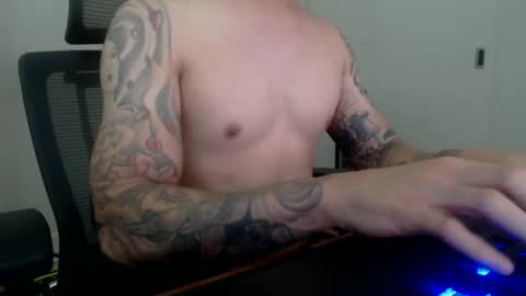 kjei189009 online show from October 4, 5:44 pm