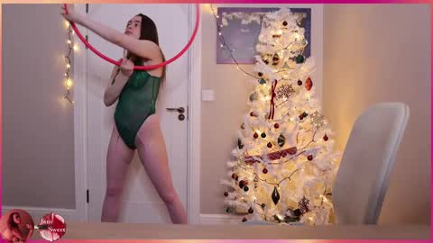 JaneSweet online show from December 5, 5:17 pm