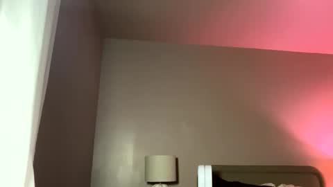 Snapshot of kkitty537159 chatting on December 21, 11:34 pm kkitty537159 online show from December 21, 11:34 pm