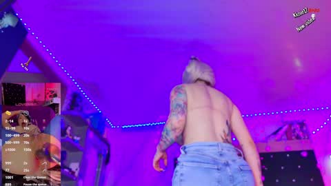 Snapshot of kkole17 chatting on February 19, 1:18 pm onlyfans free kkole17 online show from February 19, 1:18 pm