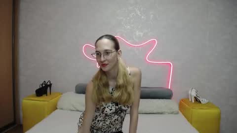 Klary online show from October 15, 7:19 am