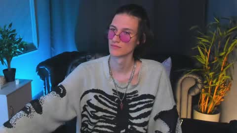 Klaude Jam online show from April 13, 3:28 pm