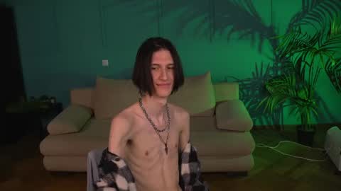 Klaude Jam online show from April 16, 9:39 pm