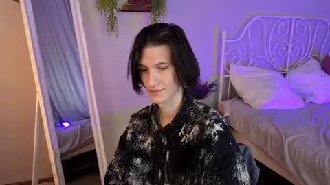 Snapshot of klaude_jam chatting on April 22, 9:05 pm Klaude Jam online show from April 22, 9:05 pm