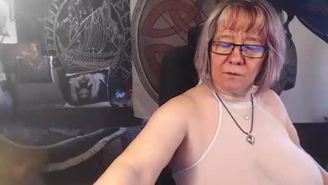 Michelle online show from March 10, 8:41 am