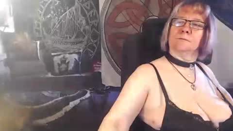 Michelle online show from March 27, 7:47 am