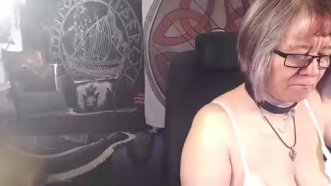 Michelle online show from March 30, 6:03 am