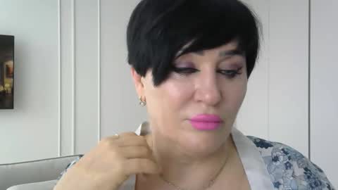 kleo901854860422 online show from May 15, 11:50 am