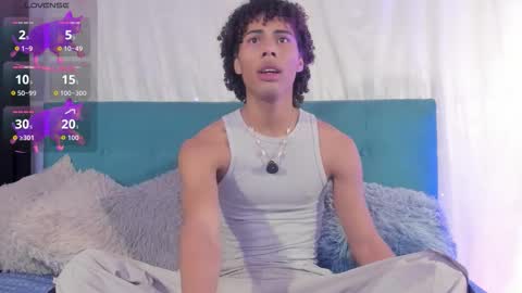 KLEO online show from December 21, 11:34 pm