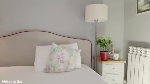 Snapshot of kleospassion chatting on December 17, 11:49 am Kleospassion online show from December 17, 11:49 am