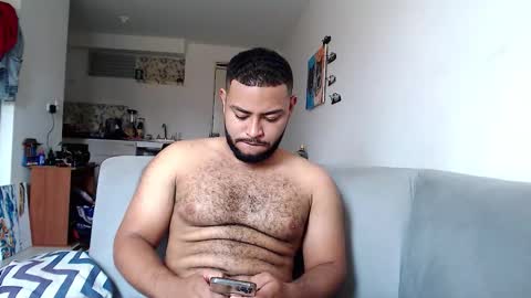 Snapshot of kleyton336 chatting on November 4, 3:44 pm kleyton online show from November 4, 3:44 pm