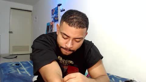 Snapshot of kleyton336 chatting on December 21, 5:14 am kleyton online show from December 21, 5:14 am