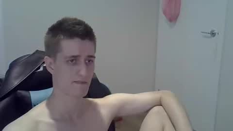 Snapshot of klg_888 chatting on December 16, 12:26 am klg 888 online show from December 16, 12:26 am