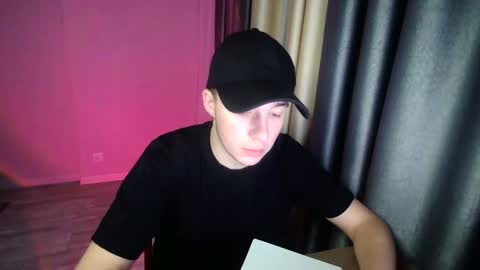 klir_mo online show from December 2, 10:23 pm
