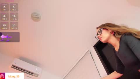 Kloey  online show from January 22, 9:10 pm