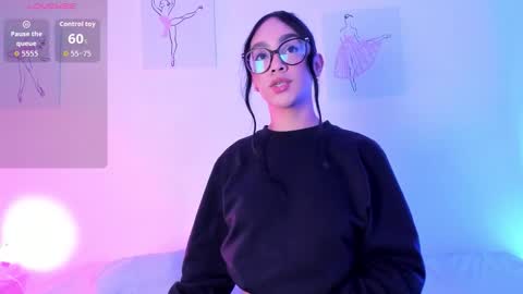 klohe Williams online show from December 3, 12:25 pm