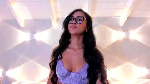 klohe Williams online show from January 5, 5:27 pm