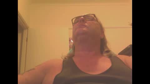 knobout online show from December 16, 8:41 am