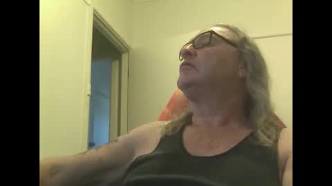 knobout online show from October 1, 6:41 am