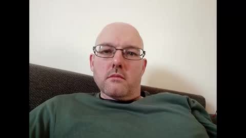 knobrich2 online show from April 19, 1:10 pm