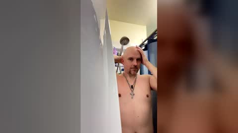 knotdaddy1983 online show from April 5, 6:49 pm