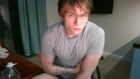 Snapshot of knotsiemens chatting on April 22, 1:08 am Adam online show from April 22, 1:08 am
