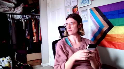 knottybadgirl online show from April 3, 8:40 pm