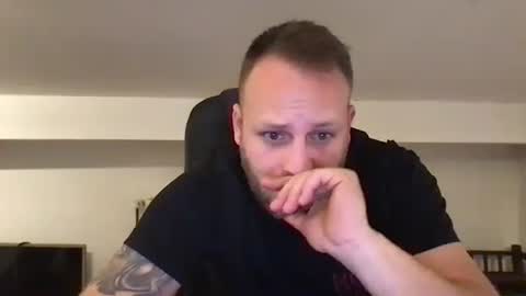 hugo online show from January 18, 10:49 pm