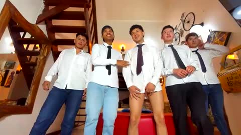 Snapshot of kobayaske chatting on February 4, 12:08 am kobayaske online show from February 4, 12:08 am